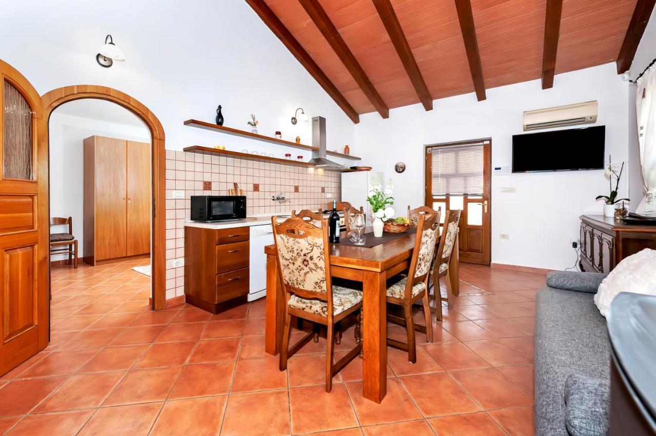 Apartament House Ulika Bale Zewnętrze zdjęcie